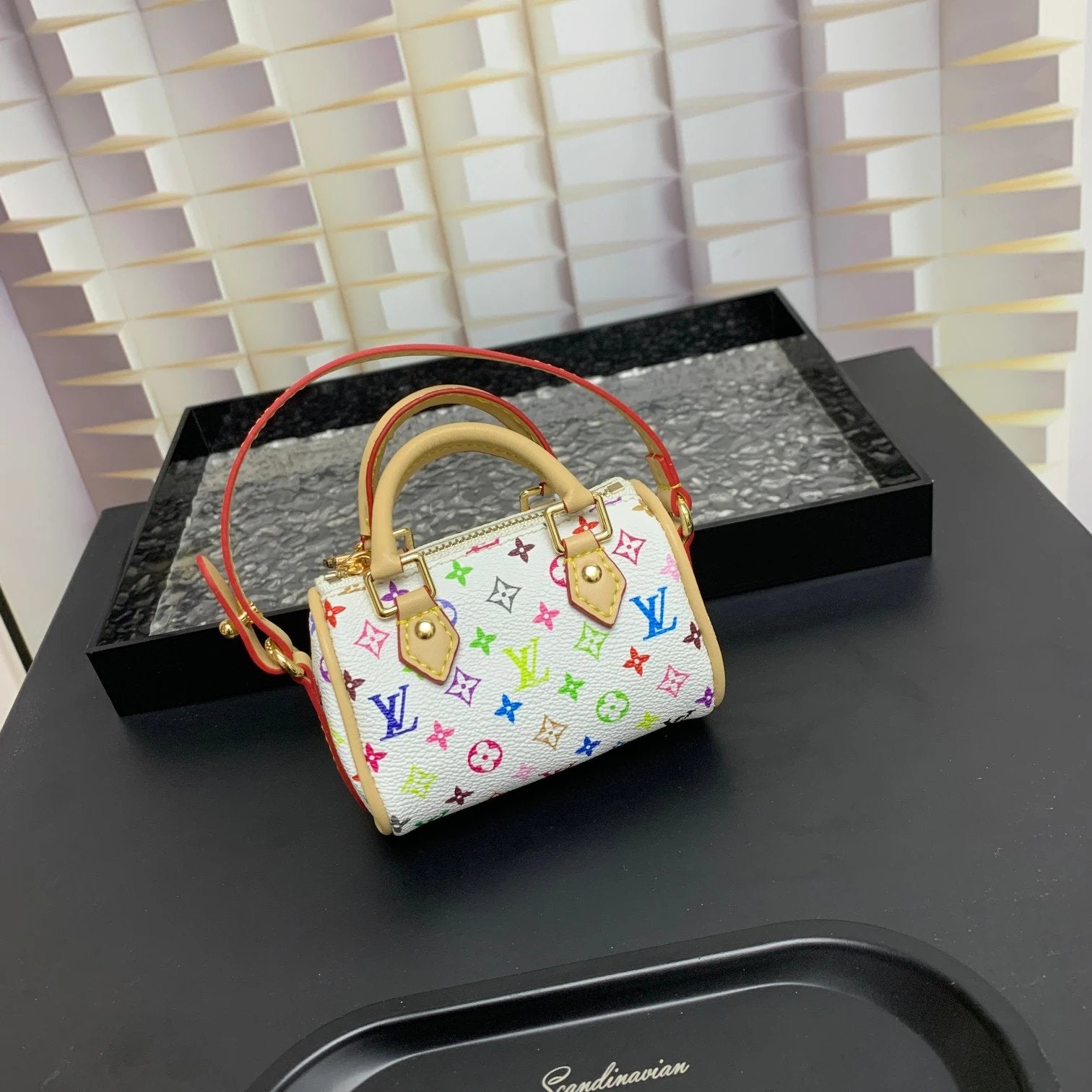 VL Handbags (9)