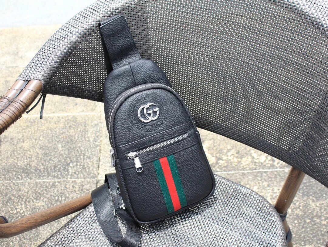 GUC BAG (1)