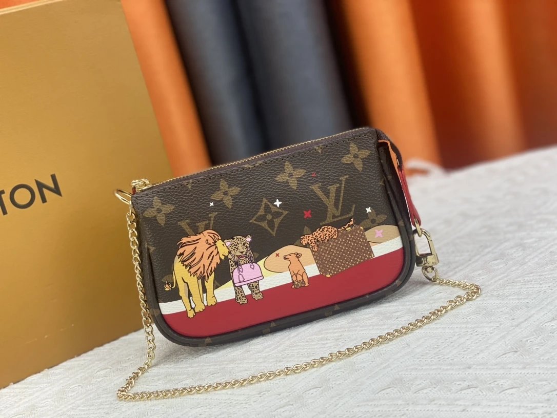 VL Crossbody Bags (7)