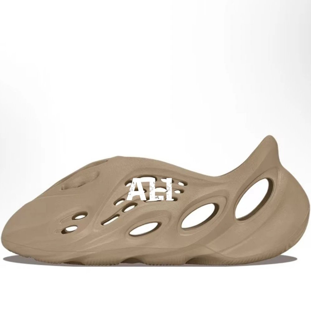 YEE SHOES (3) 17