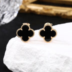 VAN CHE Women's Necklaces
