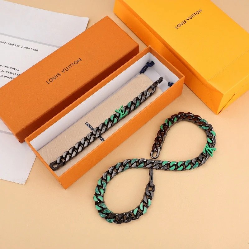 VL Luxury Bracelets