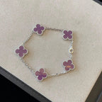 VAN CHE Women's Necklaces