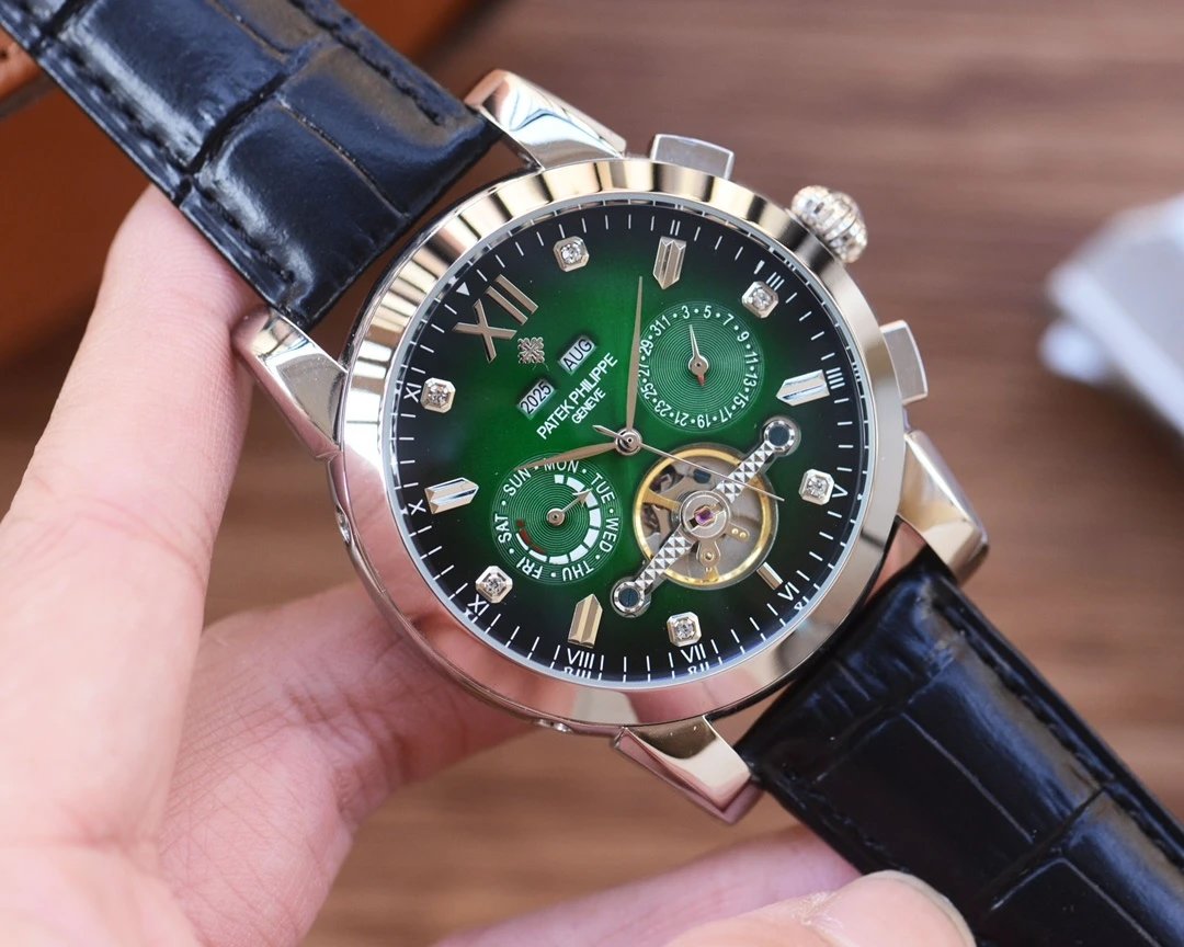 PAT PHIL WATCH (1)