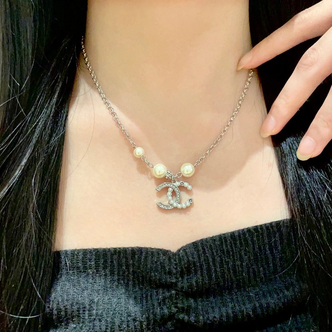 CHAN Women's Luxury Necklaces