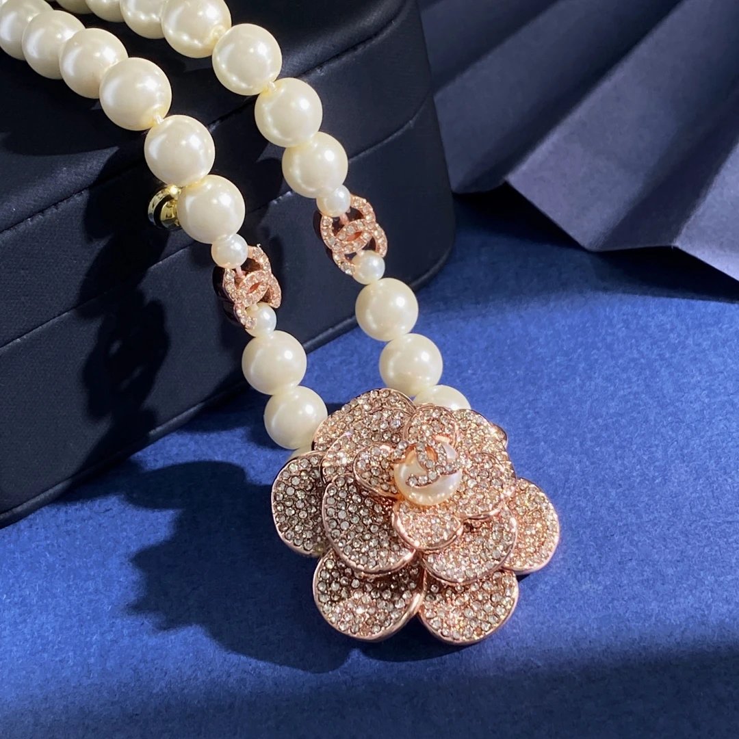 CHAN Women's Luxury Necklaces