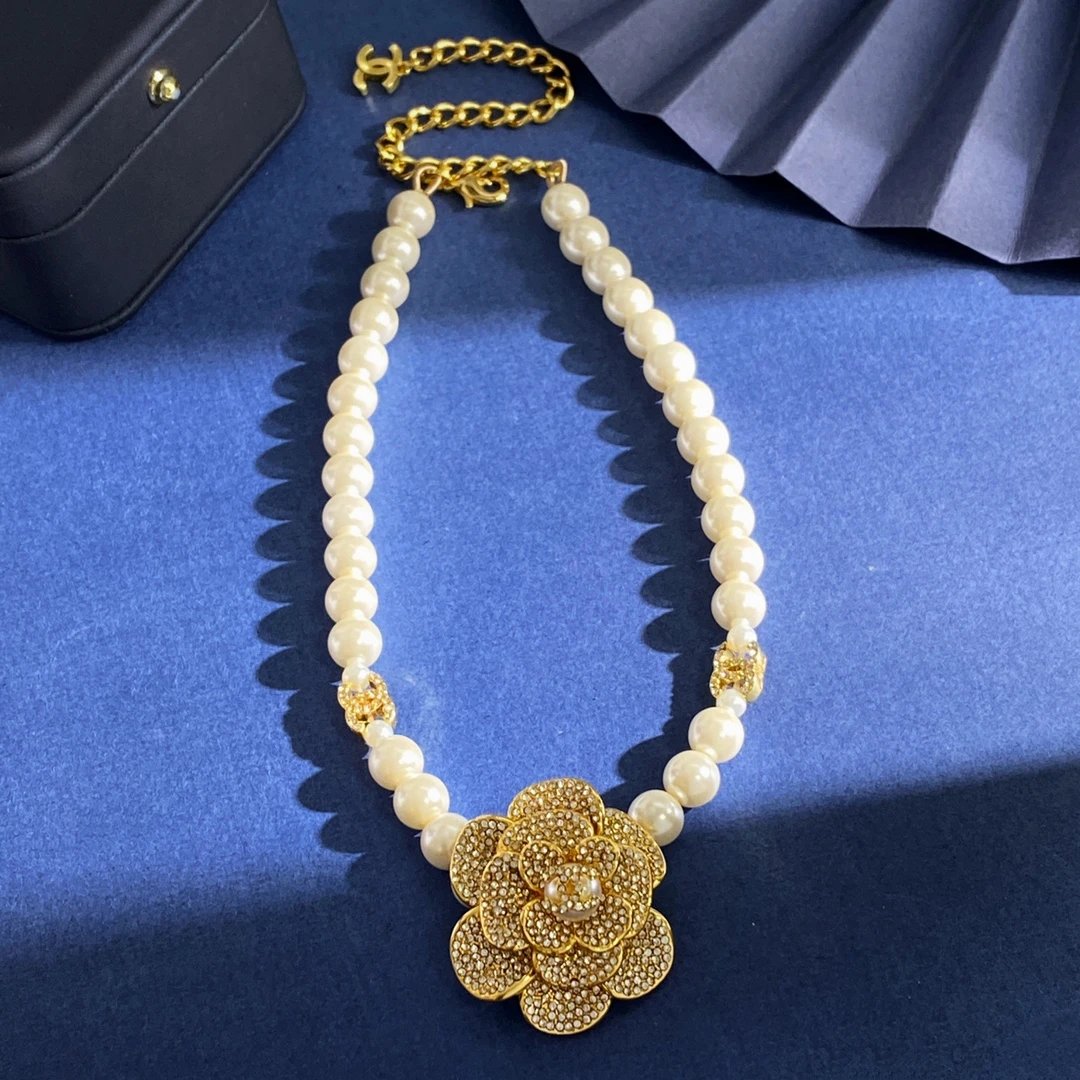 CHAN Women's Luxury Necklaces
