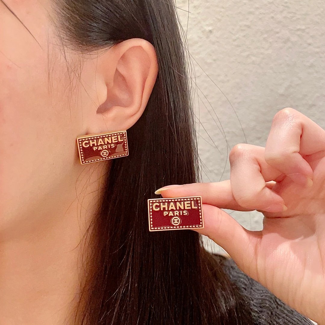 CHAN Women's Luxury Necklaces