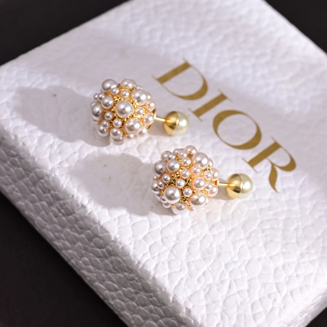 DIO Women's Luxury Earrings