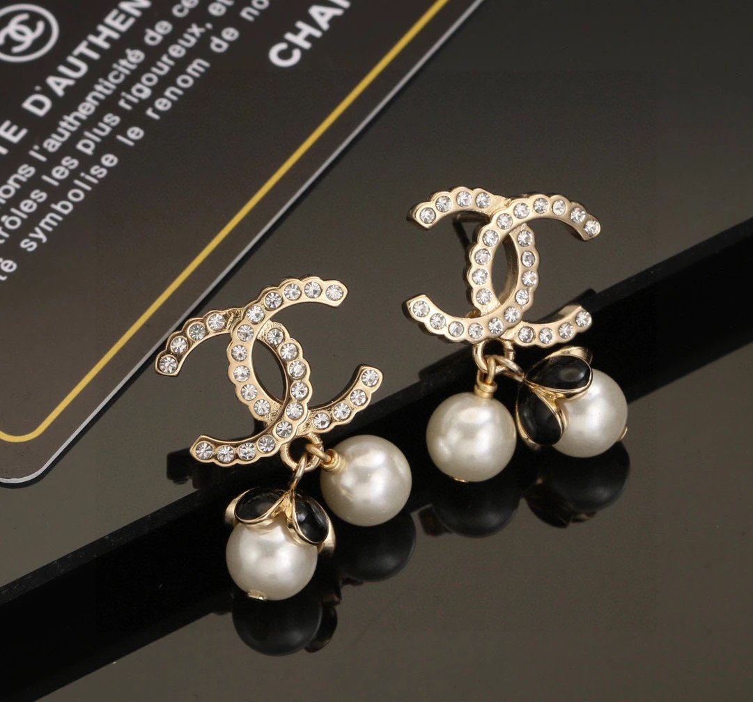 CHAN Women's Luxury Earrings