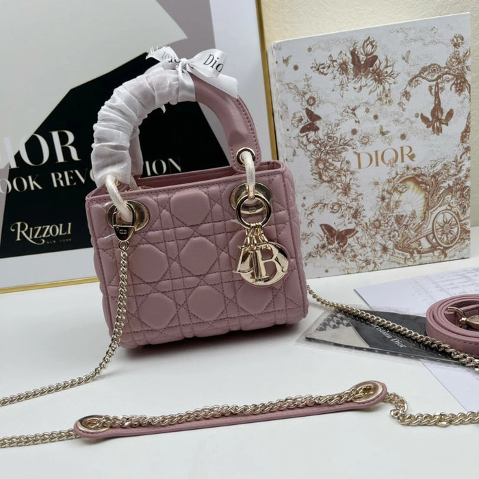 DIO Handbags (1)