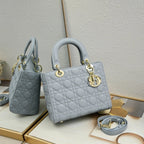 DIO Handbags (1)