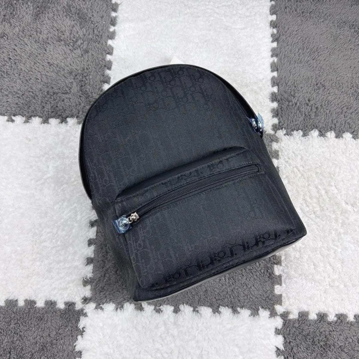 DIO BAG (1)