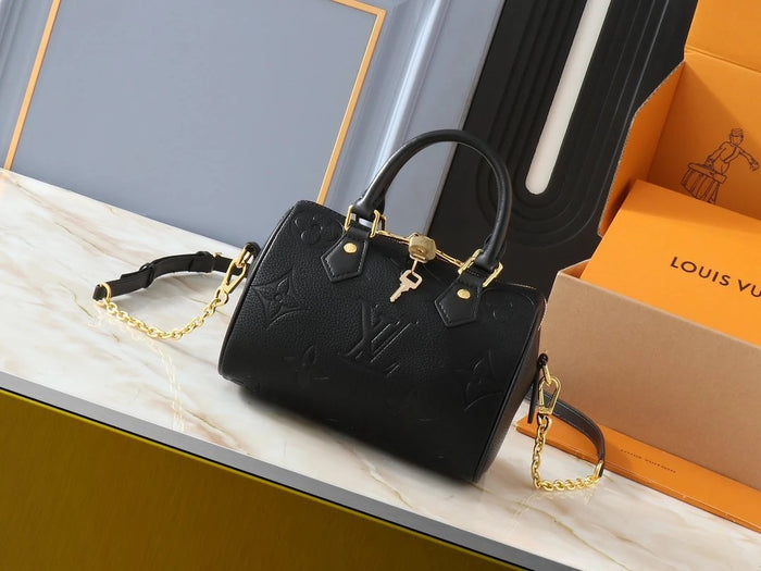 VL Handbags (24)