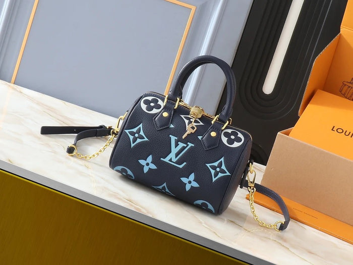 VL Handbags (24)