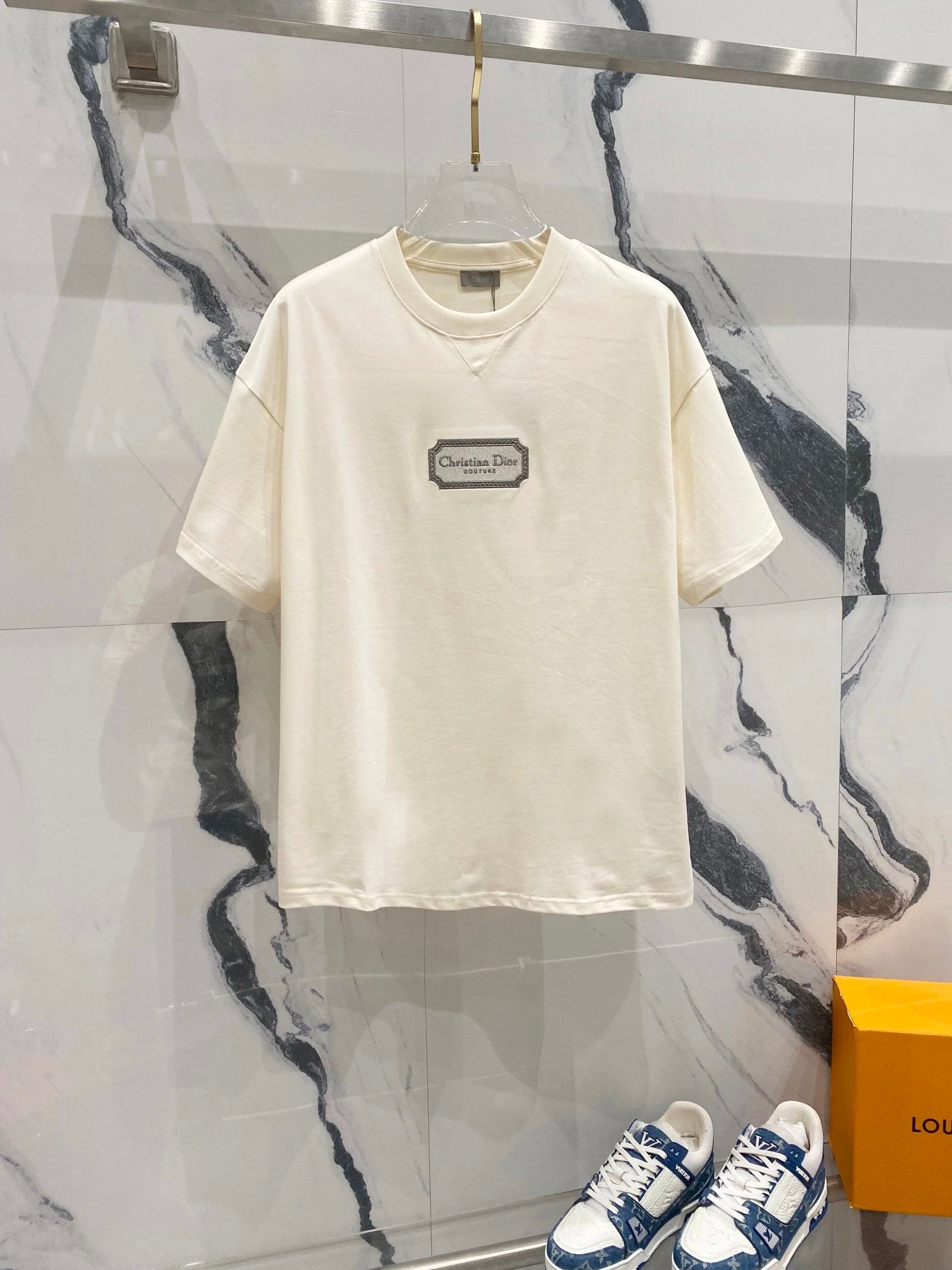 DIO TEE (2)