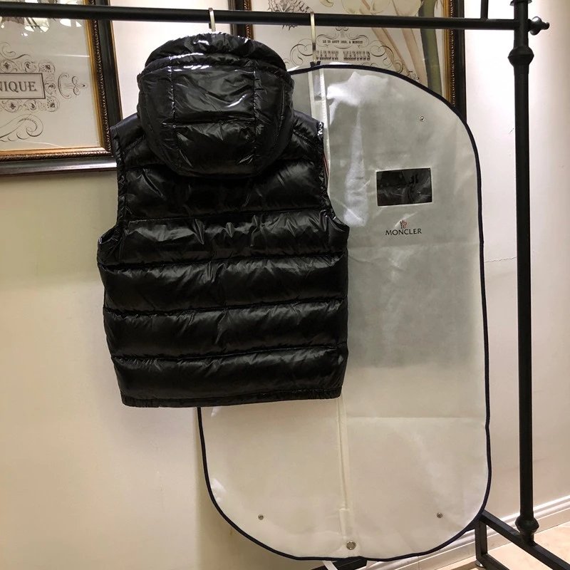 MONCL Clothing Hooded Up Jacket Vest