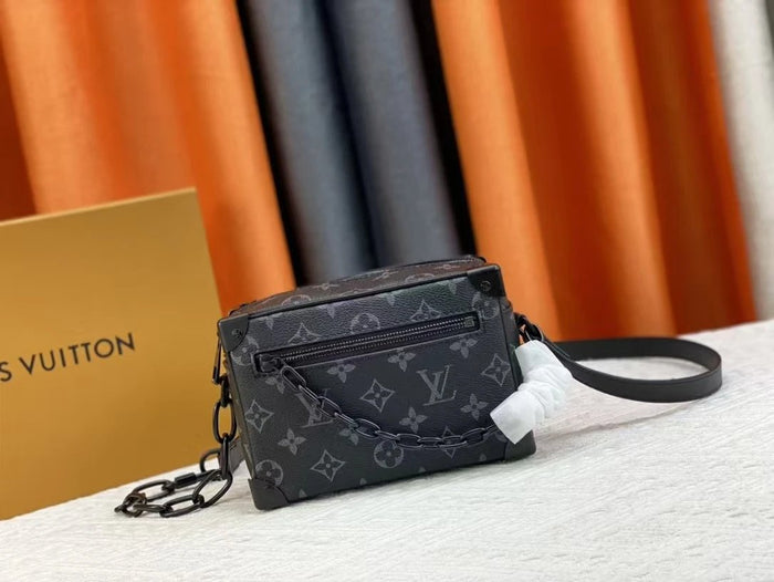 VL Handbags (19)