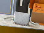 VL Crossbody Bags (20)