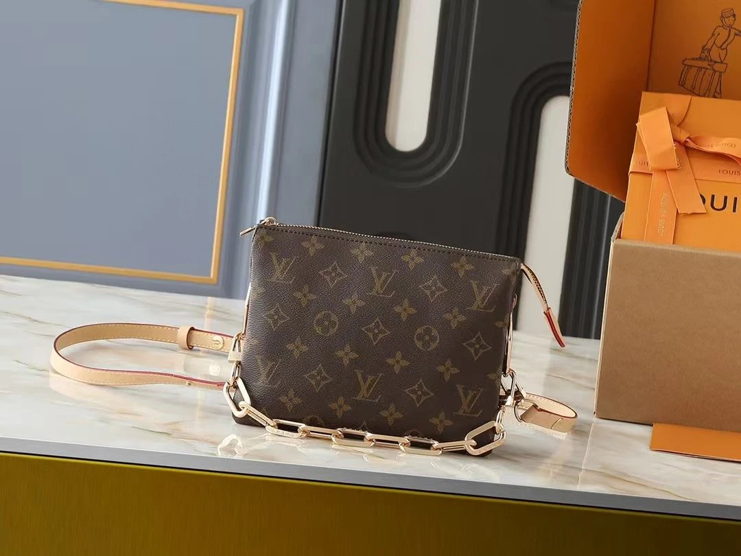 VL Crossbody Bags (20)