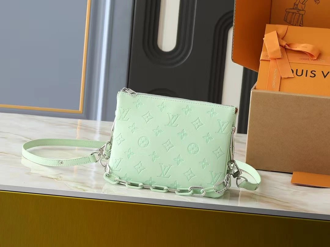 VL Crossbody Bags (20)