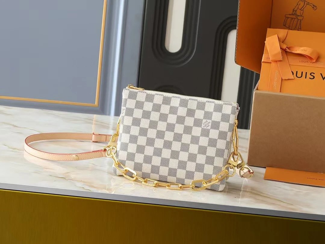 VL Crossbody Bags (20)