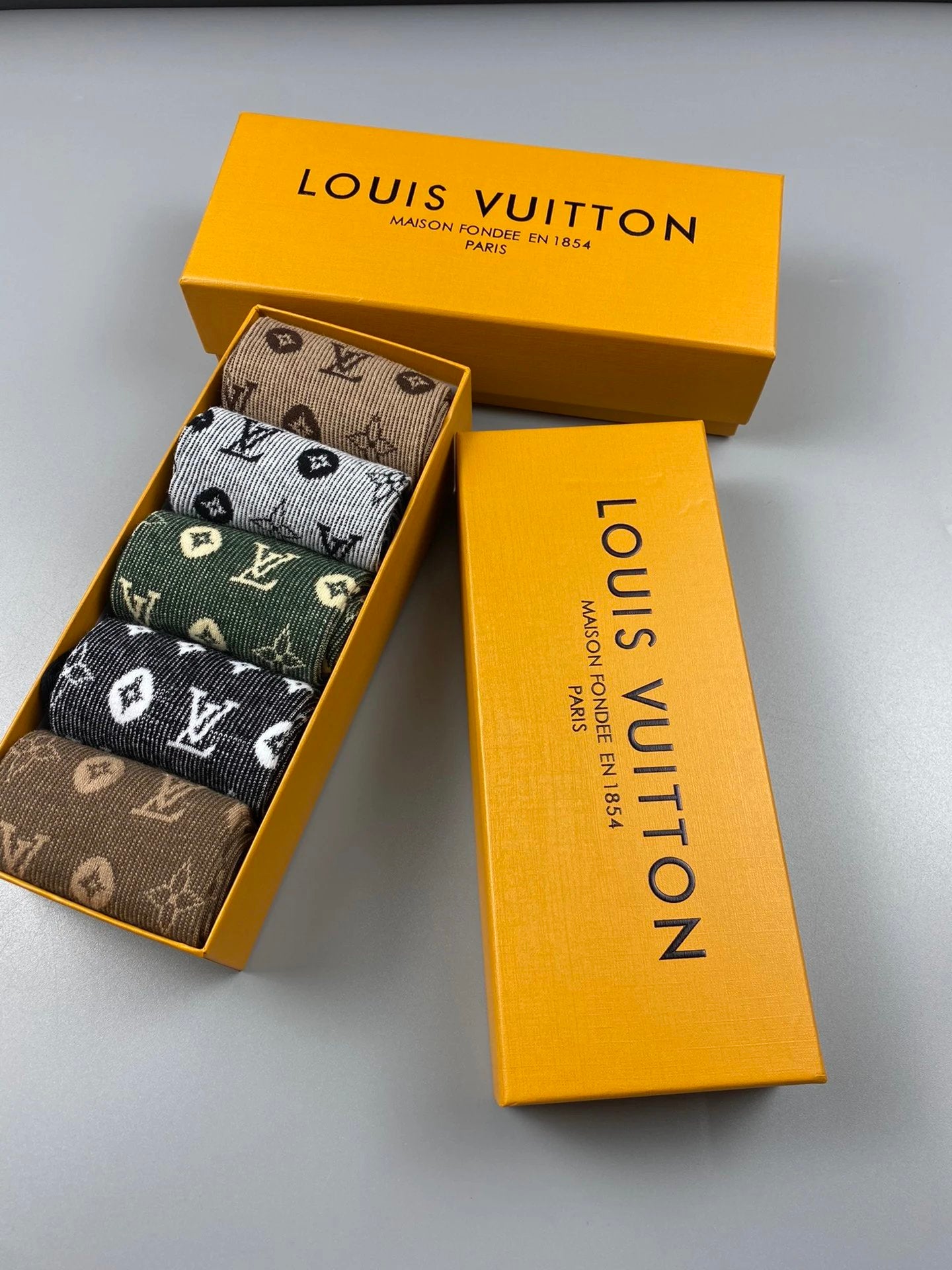 VL Luxury Socks